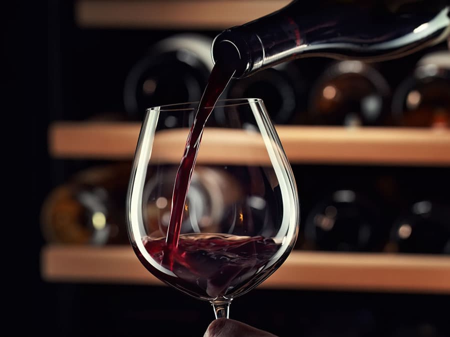 Amplia carta de vinos